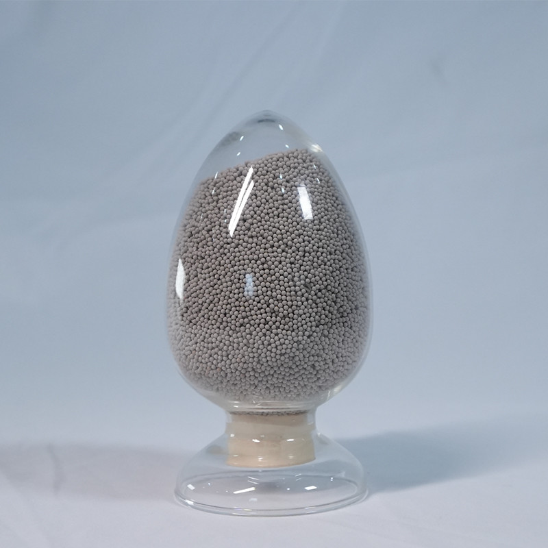 Heat Stability Solid Oil Column Ccr Alumina Carrier Spherical With 1.6-1.8 Mm Spherical Shape