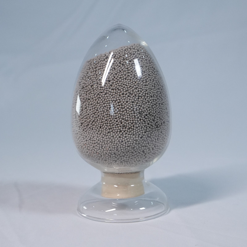 190-200 M2/G Surface Area Solid Catalyst For Clean Energy CCR Alumina Carrier