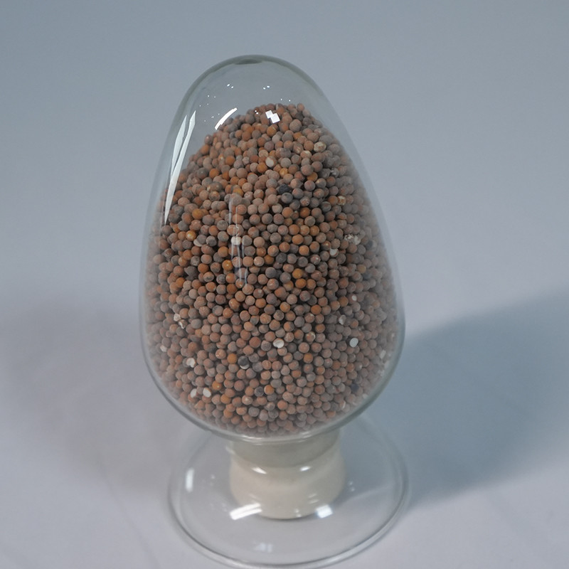 0.55G/cm3 Density 2-Ethylanthraquinone Catalyst Insoluble In Water Store In Dry Place