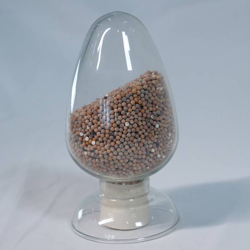 2-Ethylanthraquinone Hydrogenation Catalyst Density 0.55 G/Cm3 Insoluble In Water For Industrials